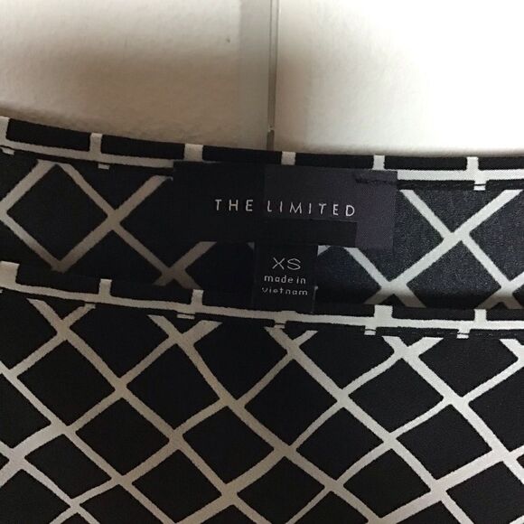 The Limited Black Checked 3/4 Sleeve Top - XS - Picture 2 of 6